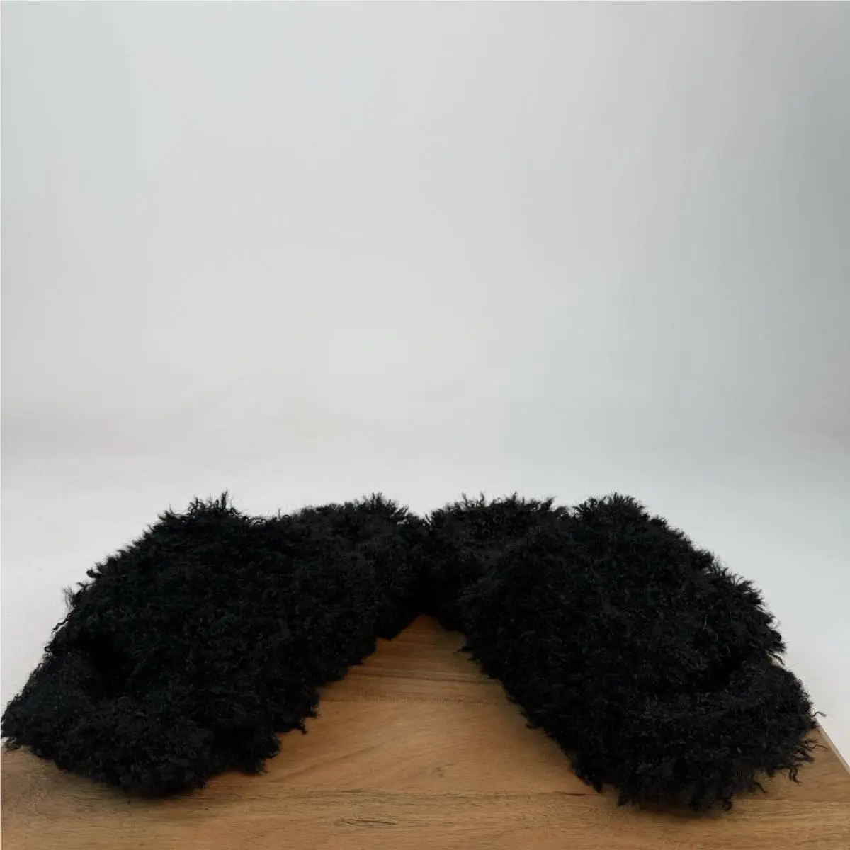Crocs shoes - Crocs Shaggy Fur Slide - Shaggy Fur Slide - Black 1