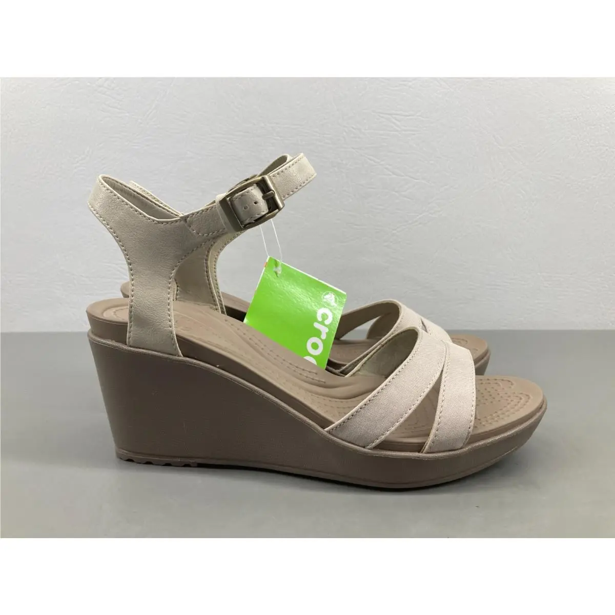 Crocs shoes - Leigh II Ankle Strap Wedge - Beige 0