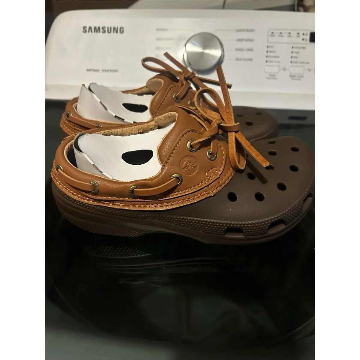 Crocs shoes - Crocs Classic - Classic - 212022-2LE - Brown 0