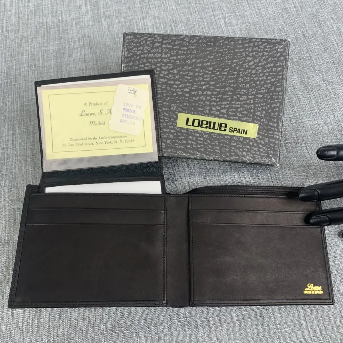 Loewe Vtg Calfskin Leather Wallet Bifold Old Stock 1970s Gold Logo Rare