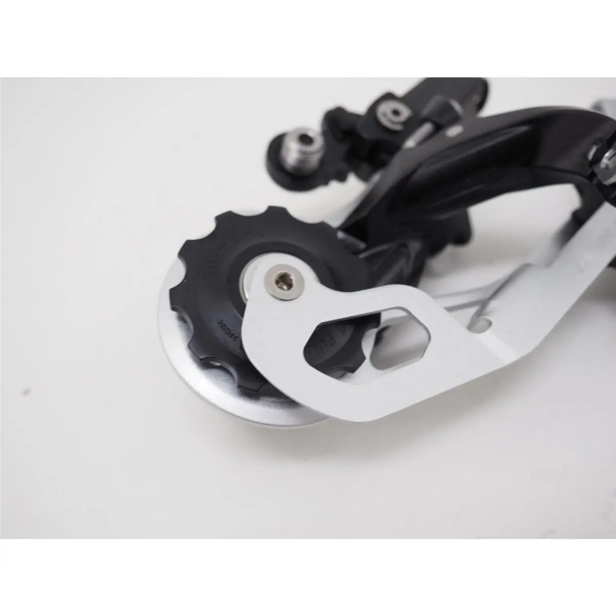 Shimano  - Silver 4