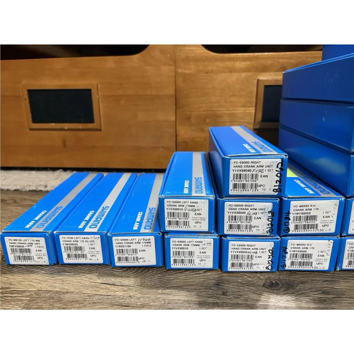 Shimano  - Y1VX98030 - Y1VX98030 (UPC: 689228867277) 1