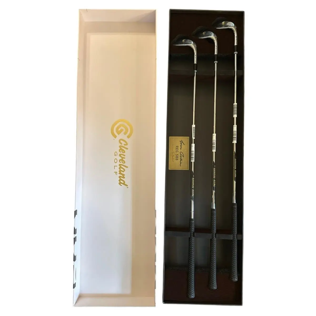 Limited Edition Cleveland Golf 588 Tour Action Wedge 3-Pack Set 52° 56° 60°