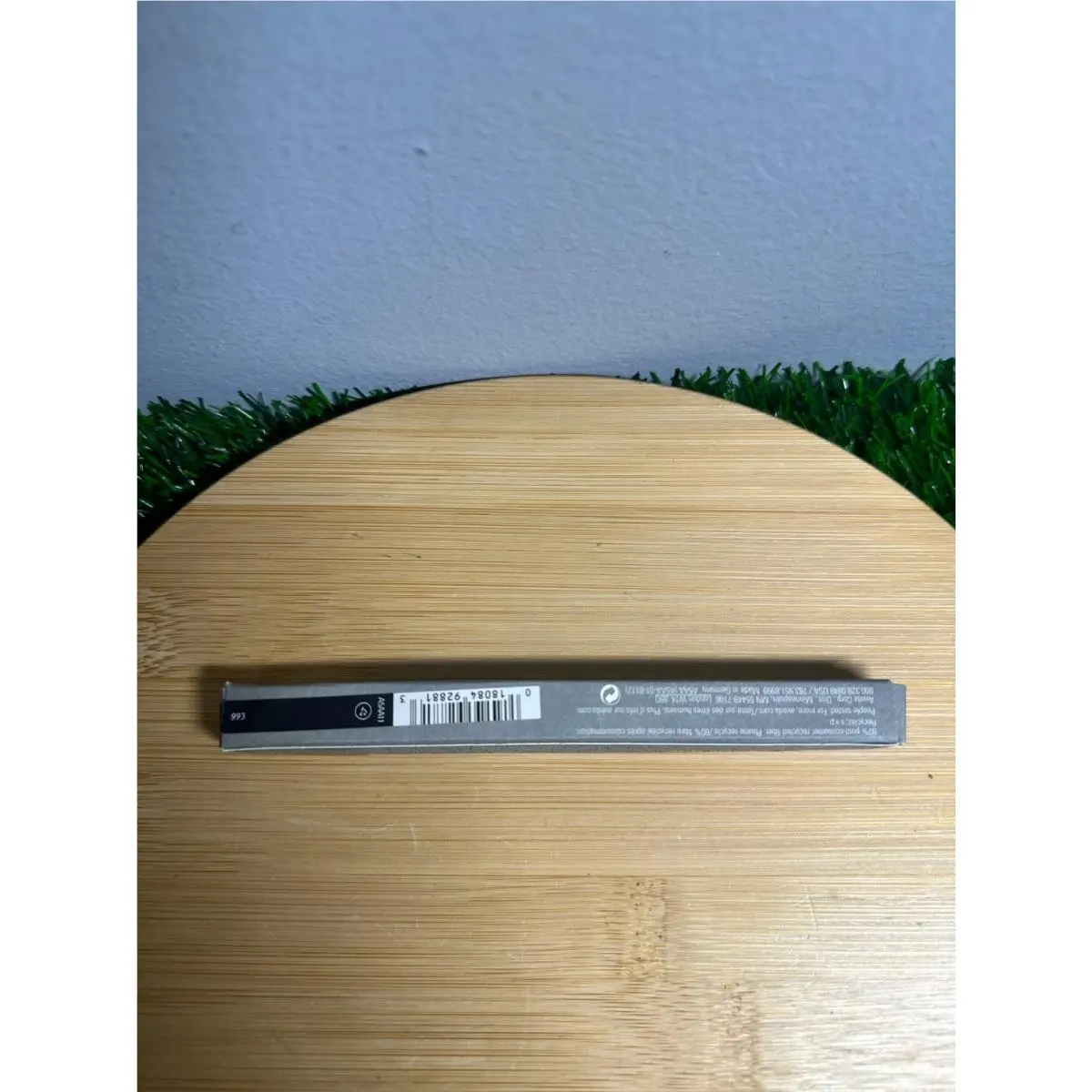 Eye Definer Liner Petal Essence- Many Rare Shades Available 993 Graphite by Aveda