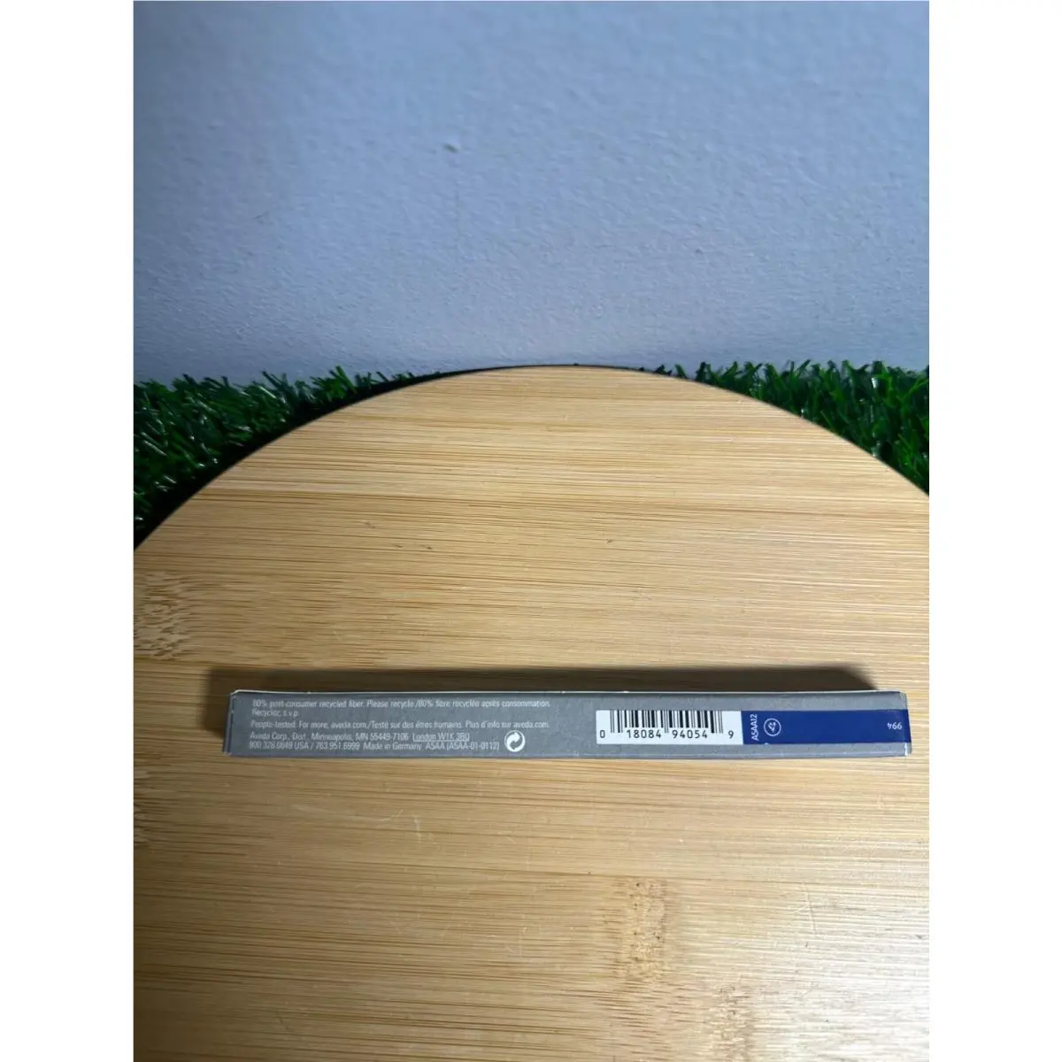 Eye Definer Liner Petal Essence- Many Rare Shades Available 994 Delphinium by Aveda