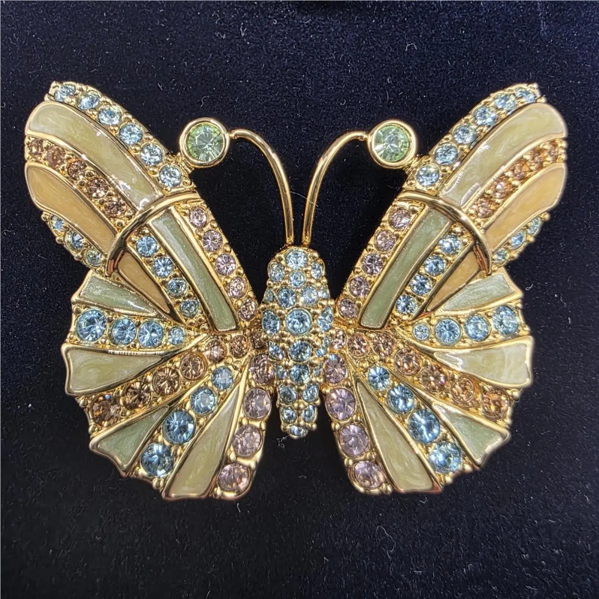 Aqua Butterfly Made with  Crystal Pin Brooch Jewelry by Swarovski