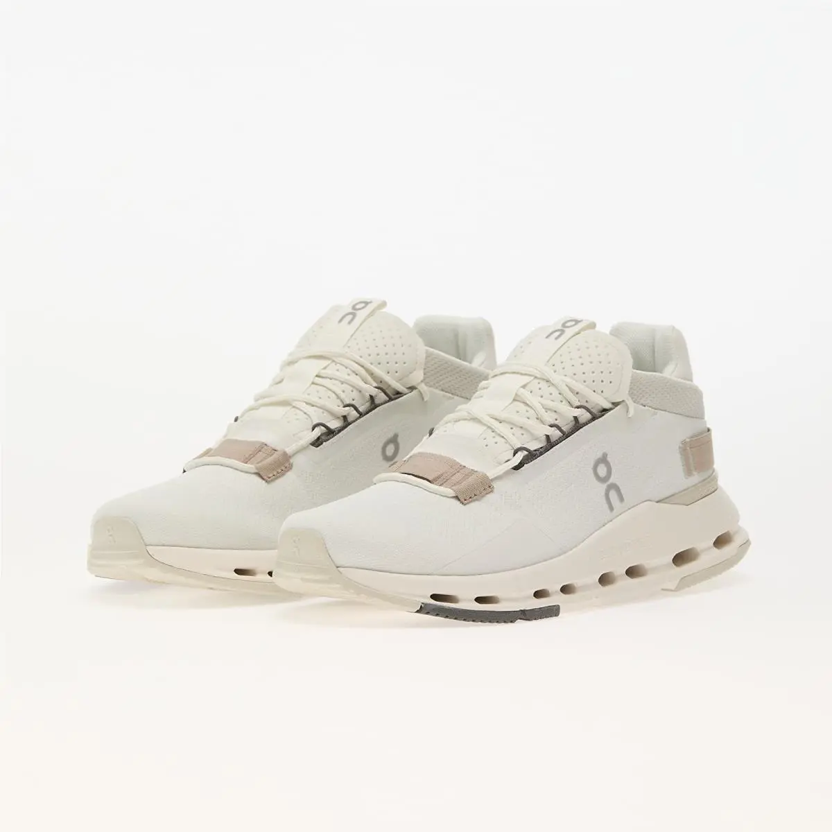 On Running Cloudnova 2 Ice Sand Men`s Cream Sports Sneaker 3ME30212053