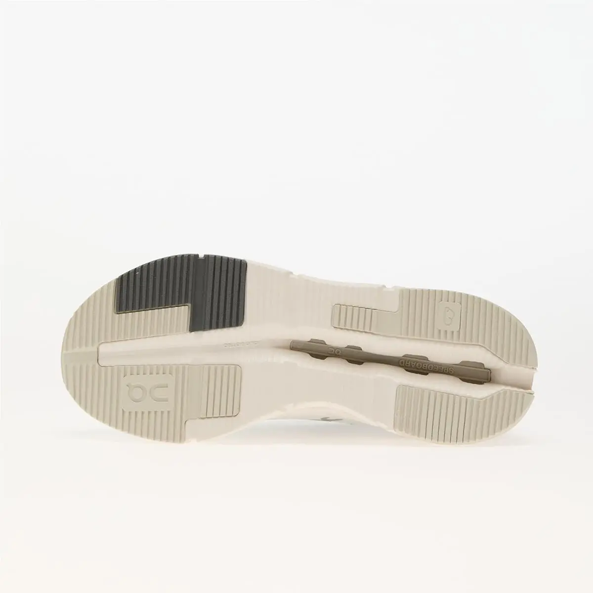 On-Running shoes - On Cloudnova - Cloudnova - 3ME30212053 - Cream 4