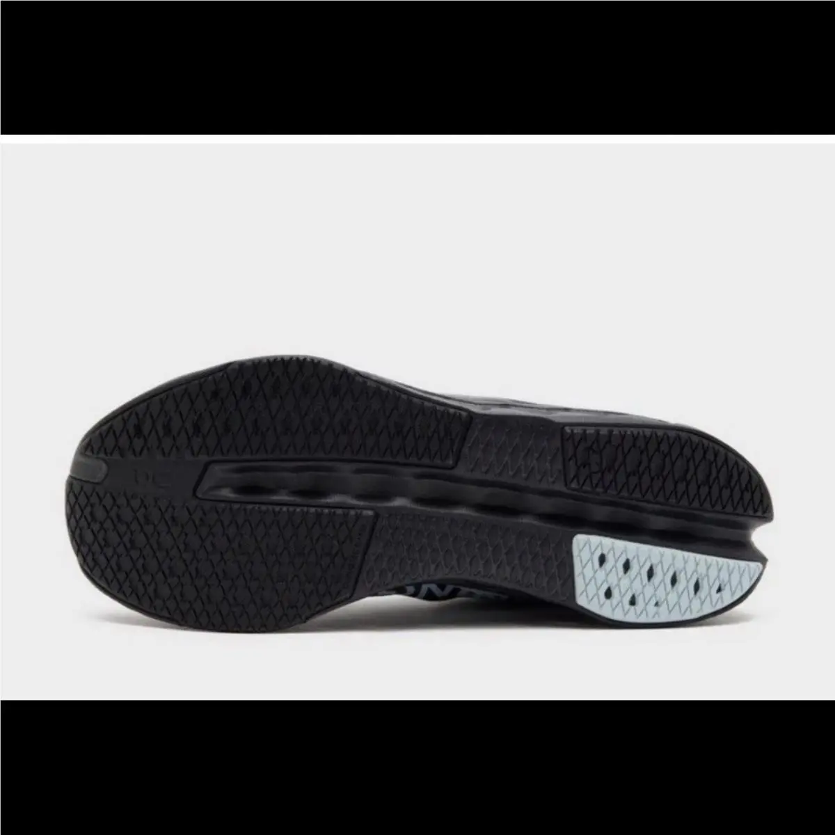 On-Running shoes - On Cloudmonster - Cloudmster - 3MF31084104 - Black 1