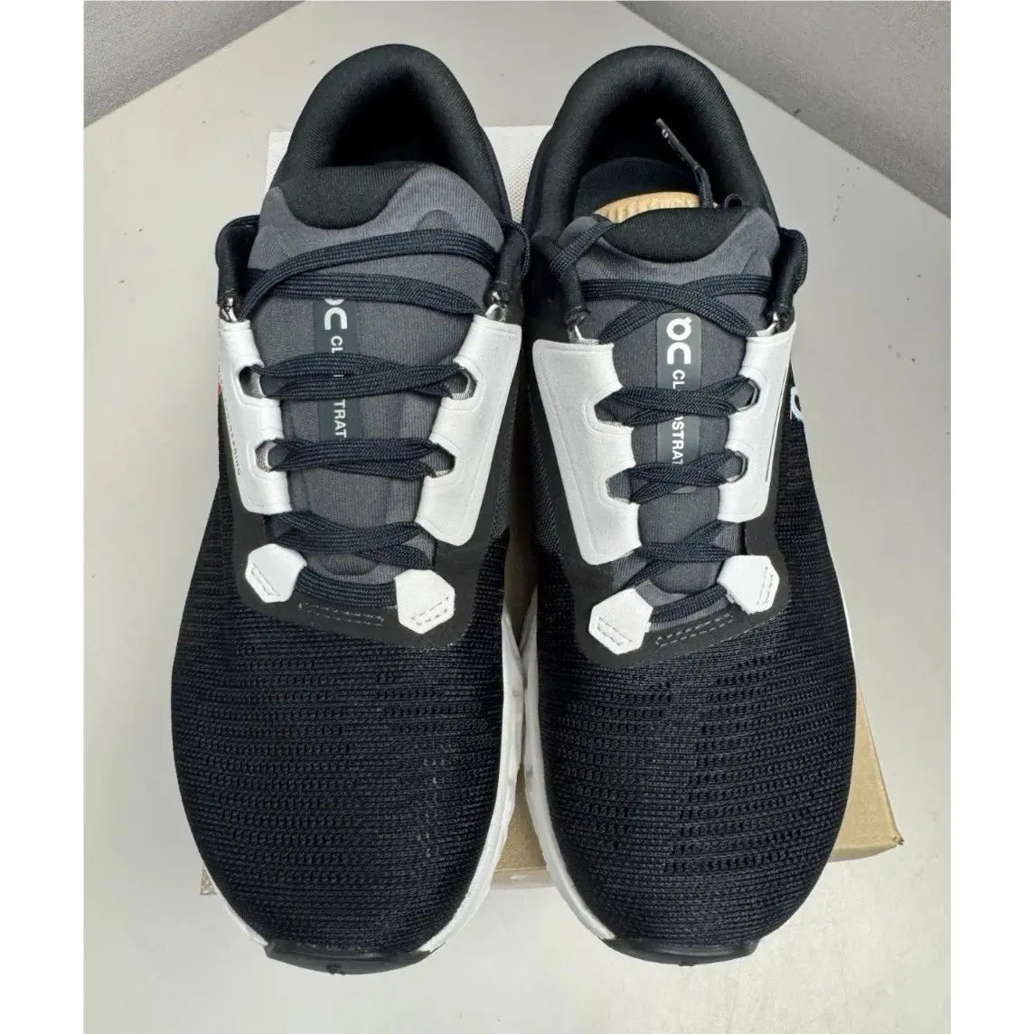 On-Running shoes - On Cloudstratus - Cloudstratus - Black 1