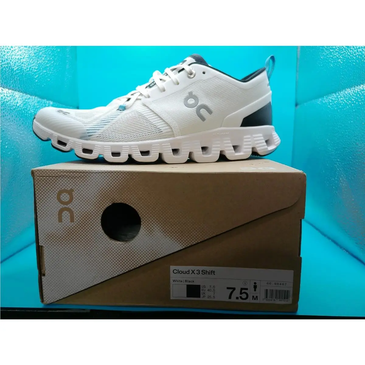 On-Running shoes - On Cloud X - Cloud - 6698467 - White/Black (UPC: 7630419101512) 3