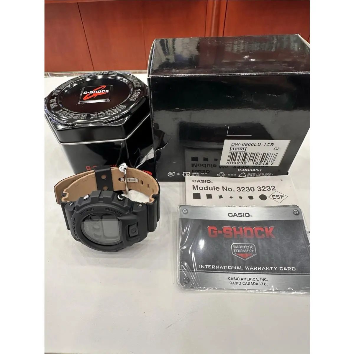 Casio G Shock Watch DW-6900LU-1CR Rare