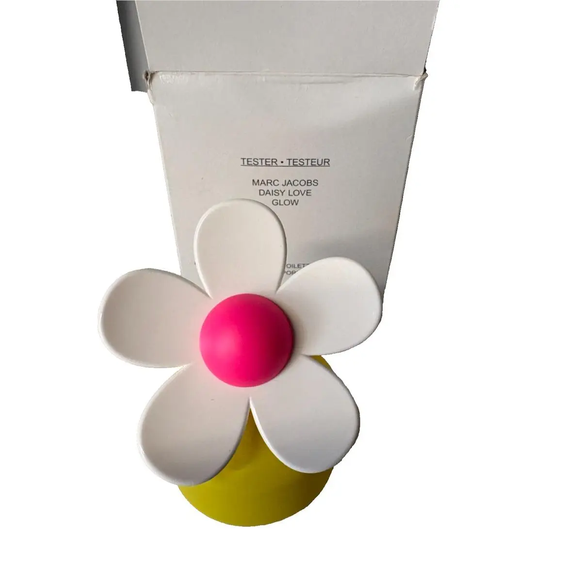 Marc Jacobs Ladies Daisy Love Glow Edt Spray 1.6 oz