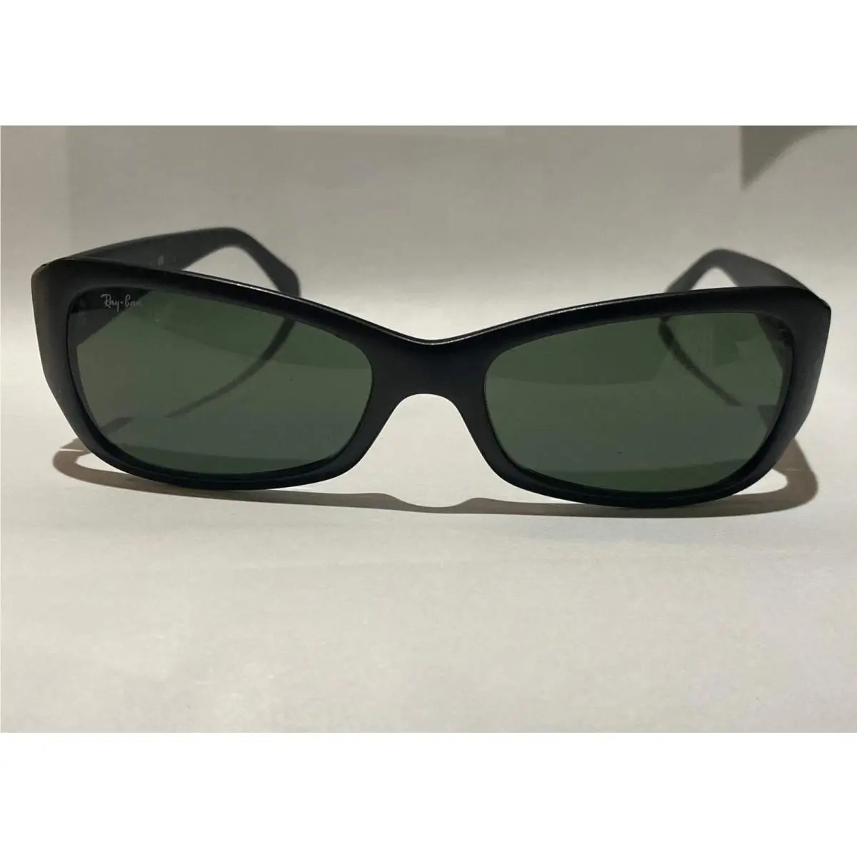 Ray-ban Sunglasses RB2116