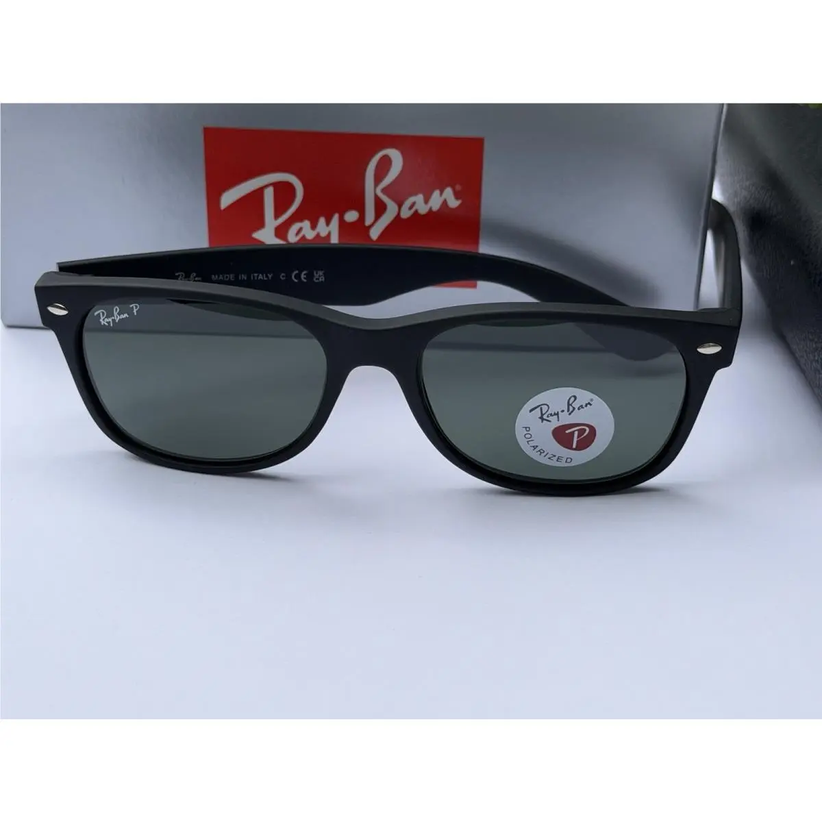 Ray-ban New Wayfarer RB2132 Wayfarer 622 Matte Black/polarized Green Sunglasses 55mm