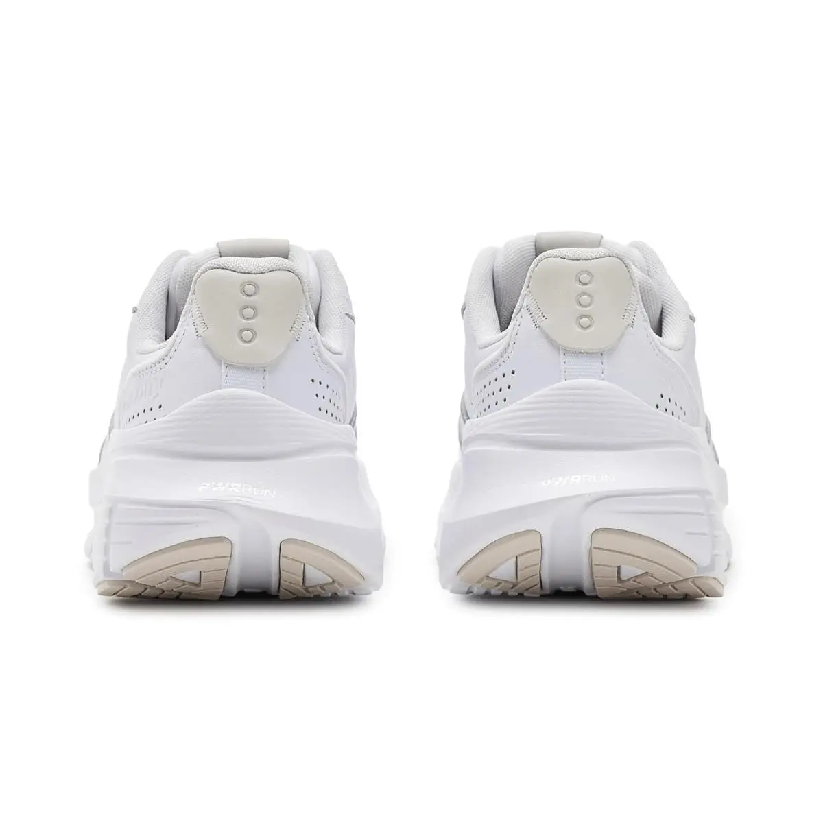 Saucony shoes - White 5