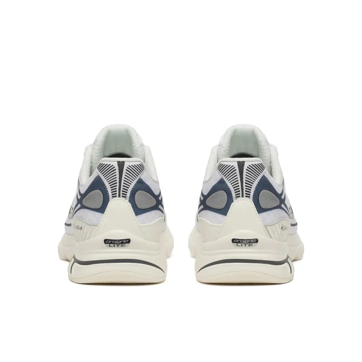 Saucony shoes - White | Off White 8