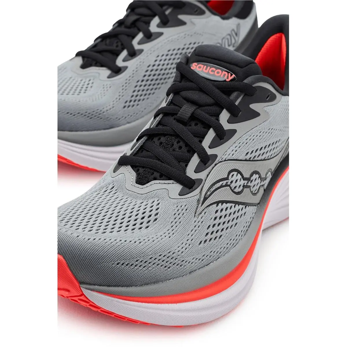 Saucony shoes - Cinder/Black 4