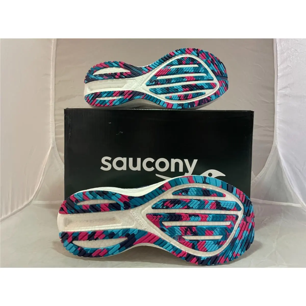 Saucony shoes - Saucony Triumph 20 - Triumph - Maroon 15