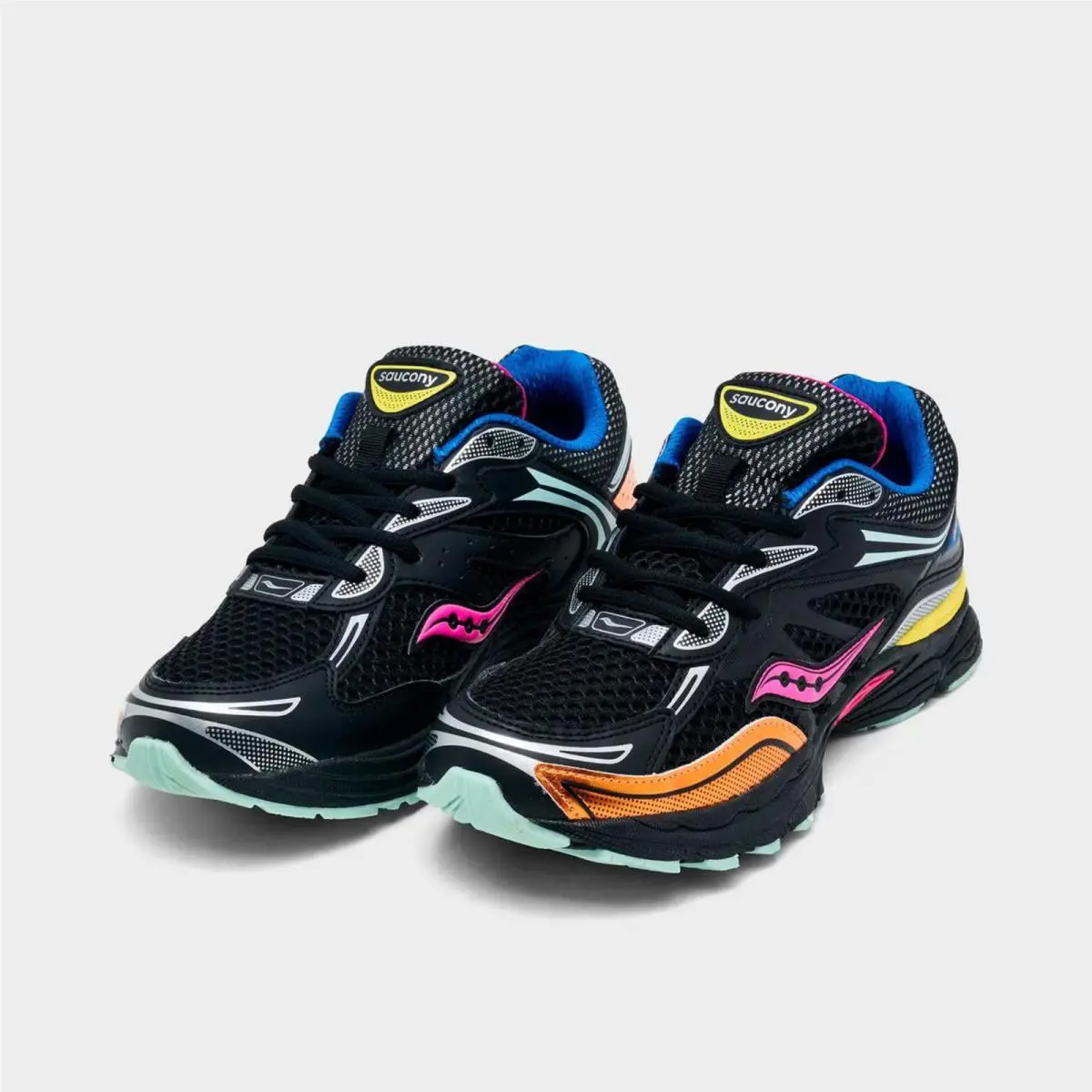 Saucony shoes - SYF25AA9 004 - Black/Multi 5