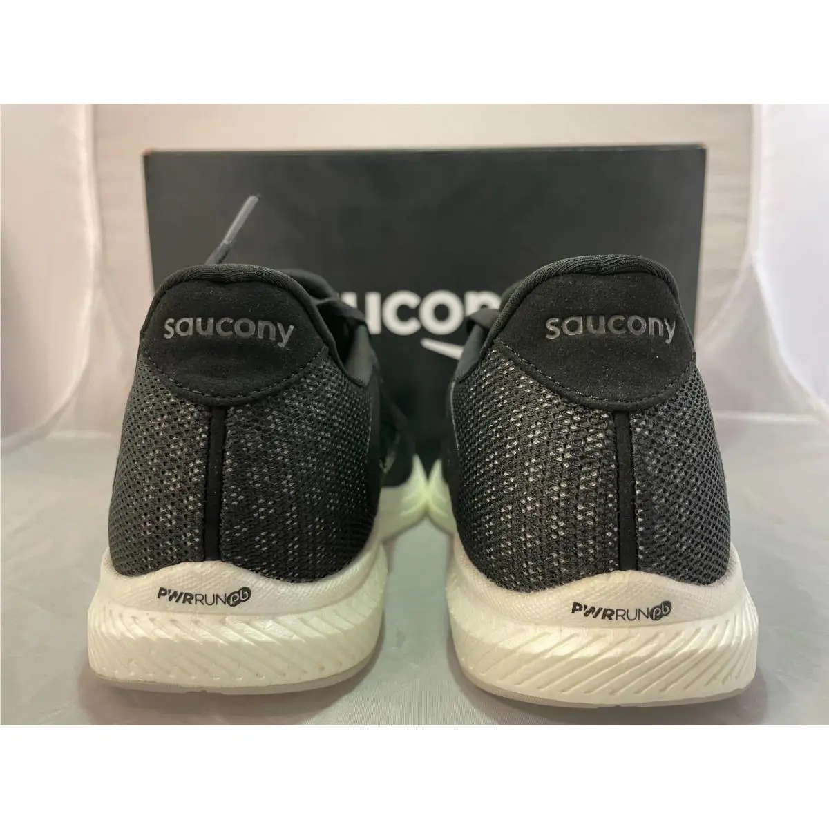 Saucony shoes - Saucony Freedom 4 - Freedom - Black 3