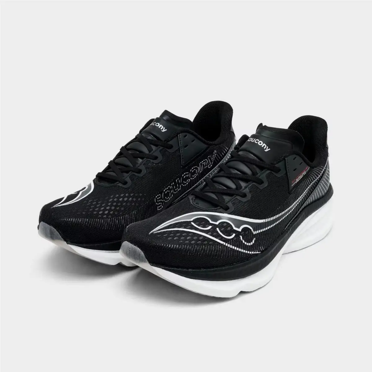 Saucony shoes - S2107010 001 - Black/White 1