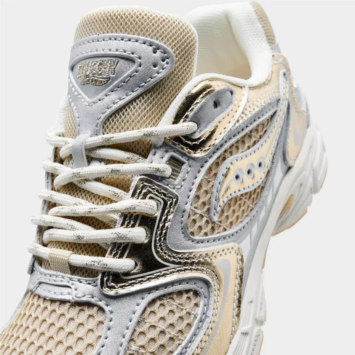 Saucony shoes - SY126A04 710 - Gold 0