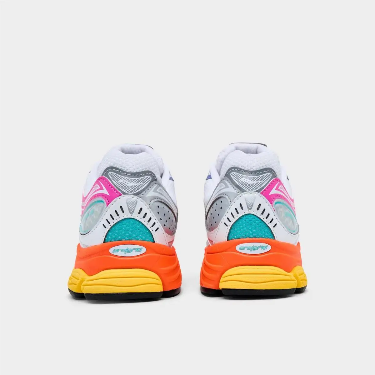 Saucony shoes - S7073952 112 - White/Multi 2