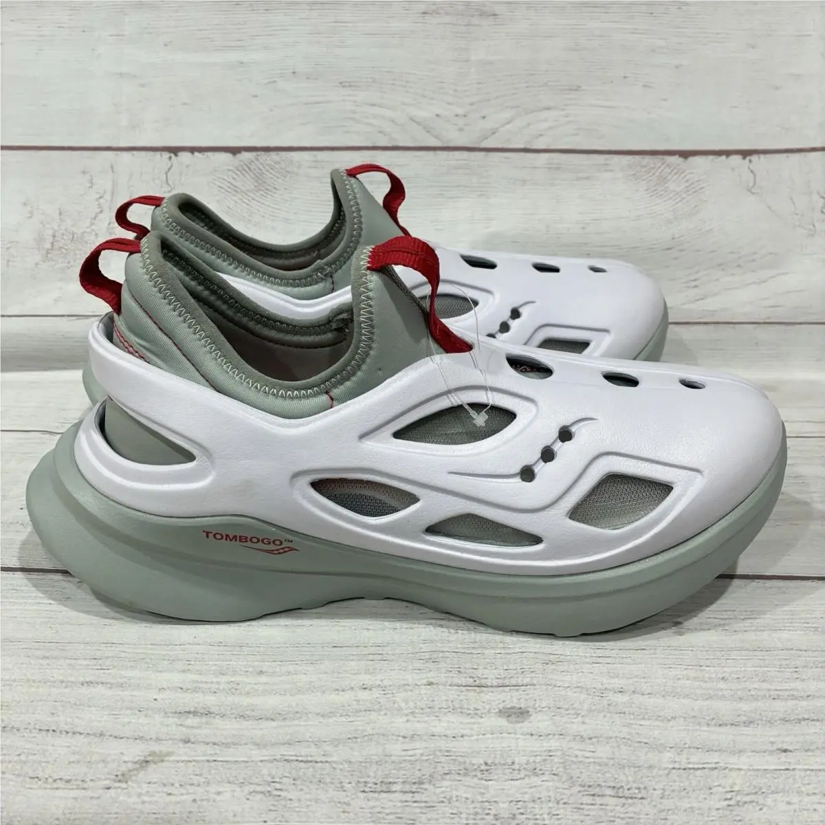 Saucony x Tombogo Butterfly Pwrrun Sneakers Sz 8 S20815-88 Gray Unisex