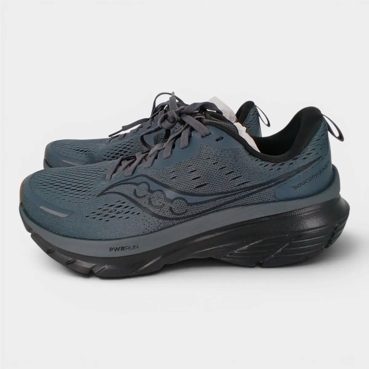 Saucony shoes - As in Pic 0