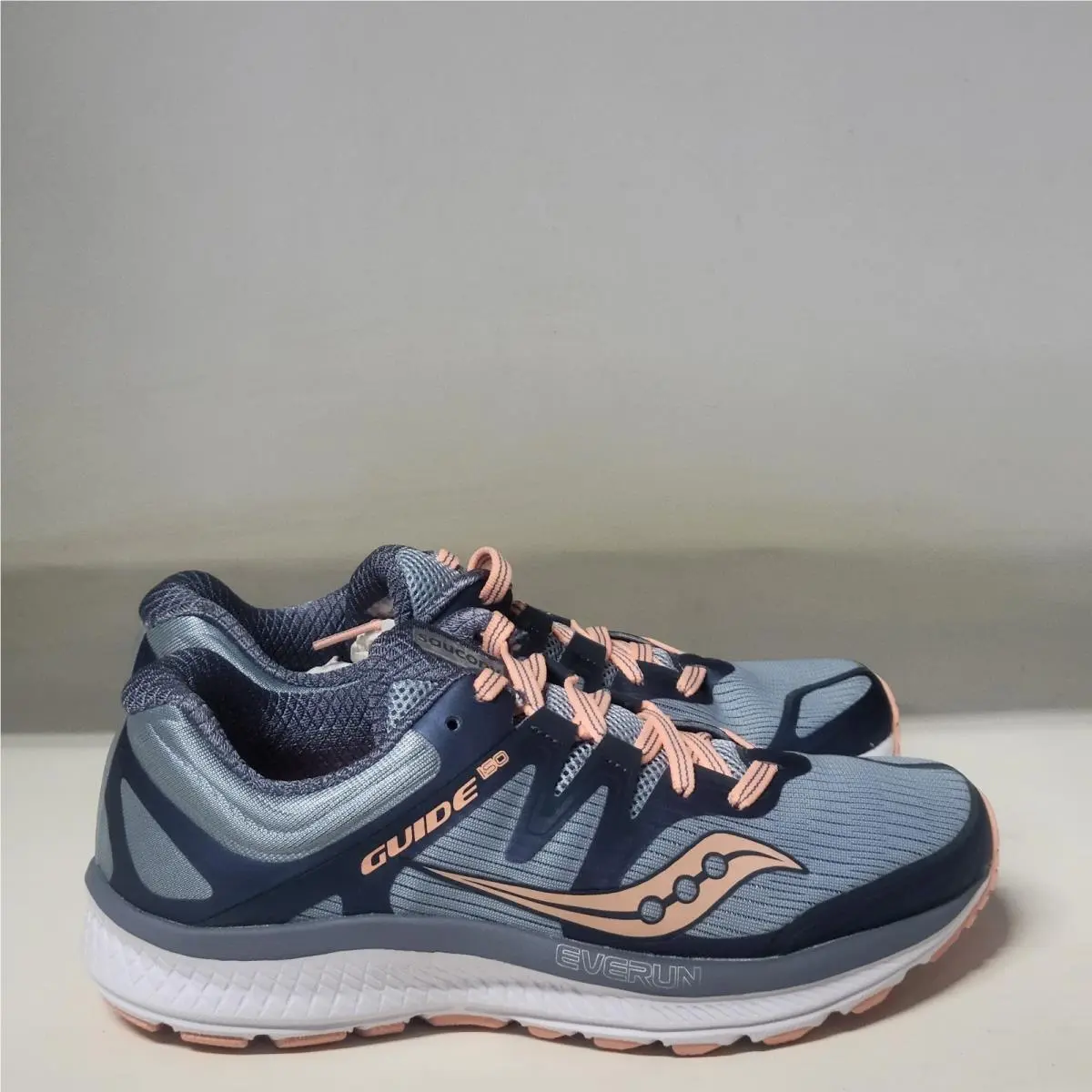 Saucony Guide Iso Slate/peach Womens Size 7M