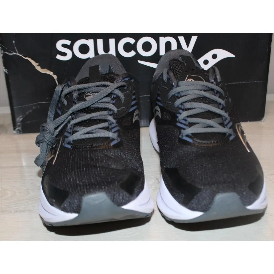 Saucony shoes - Saucony Axon 2 - Axon - Black 1