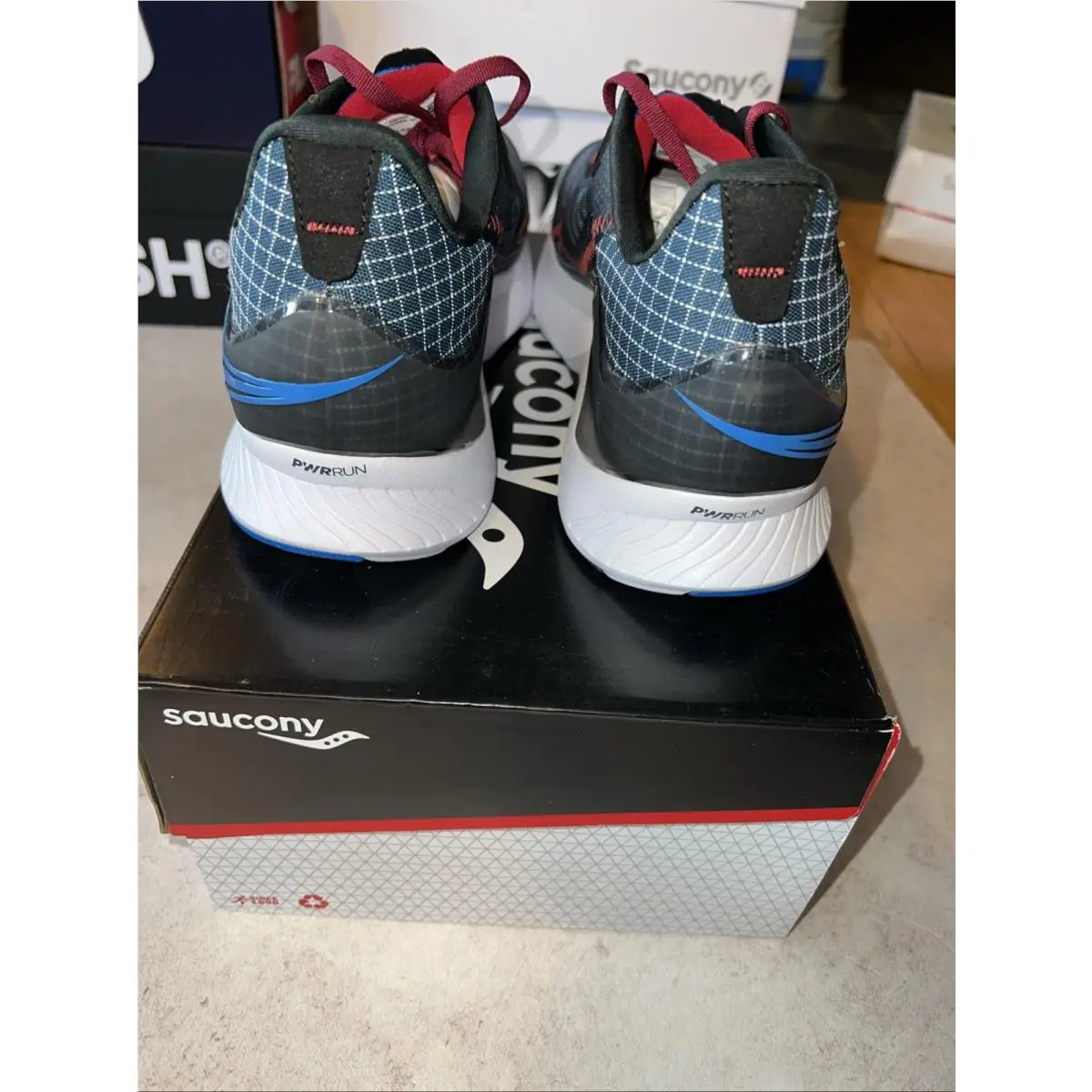 Saucony shoes - Blue (UPC: 194917863718) 1