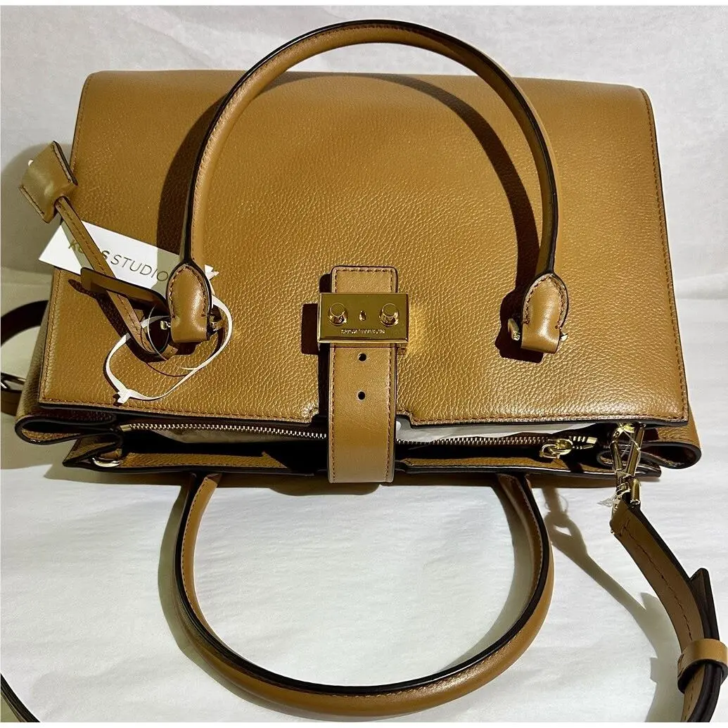 Michael Kors  bag   - Exterior: Acorn, Handle/Strap: Brown, Hardware: Gold 9