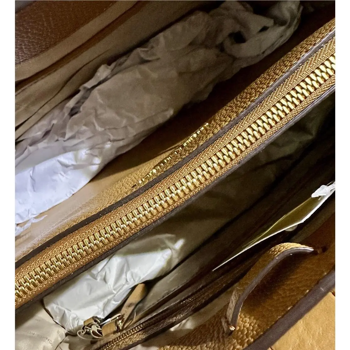 Michael Kors  bag   - Exterior: Acorn, Handle/Strap: Brown, Hardware: Gold 10