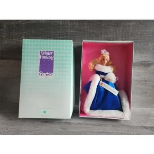 Winter Fantasy Special Edition Barbie Doll 1990 Mattel 5946 Vintage
