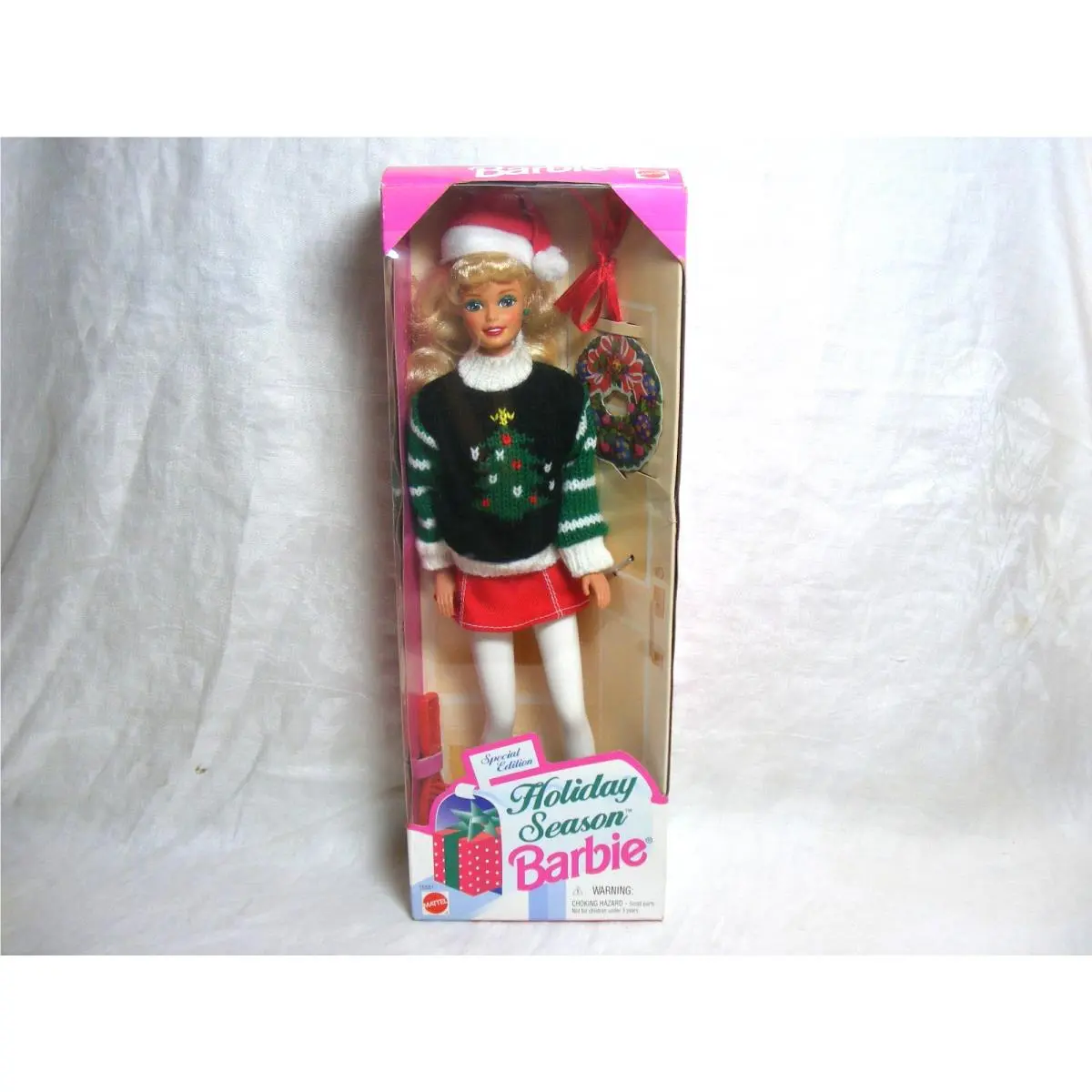 1996 Barbie Collectable Holiday Season Special Edition Mattel 15581 F-1