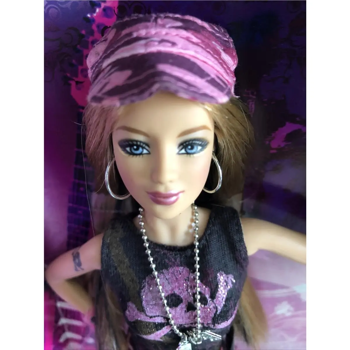 Pink Label Hard Rock Cafe Barbie Doll Guitar Collector Pin Necklace Earrings