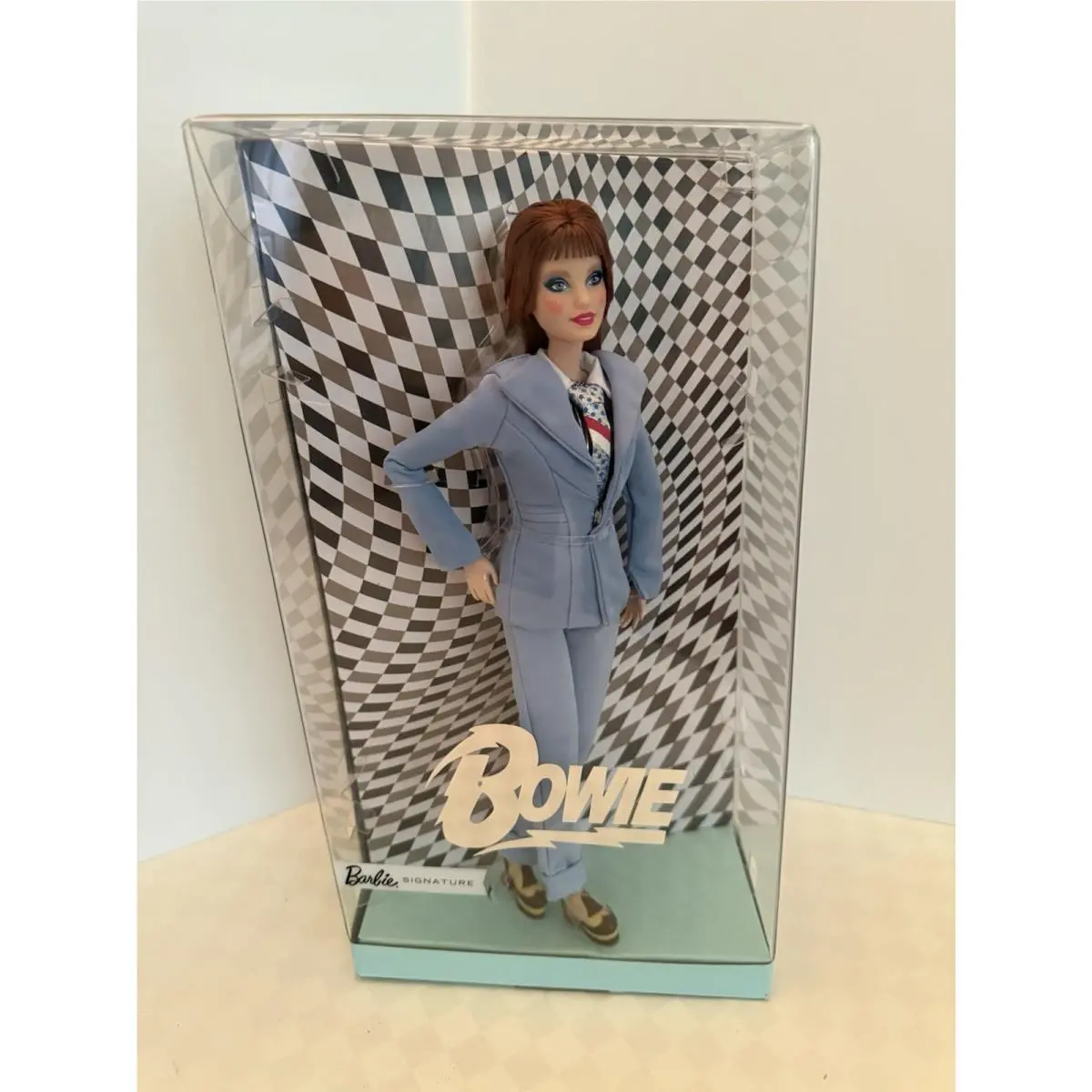 Nrfb Remarkable David Bowie Hunky Dory Black Label Limited Edition Barbie Doll