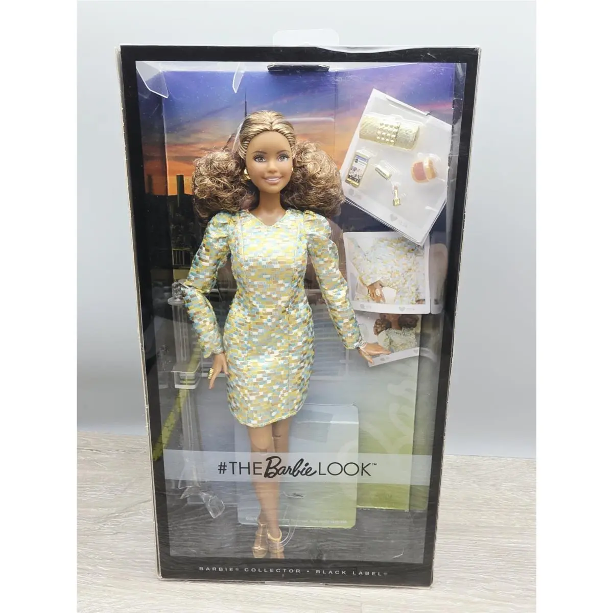 2016 The Barbie Look Curvy Runway Barbie Doll Black Label Collection