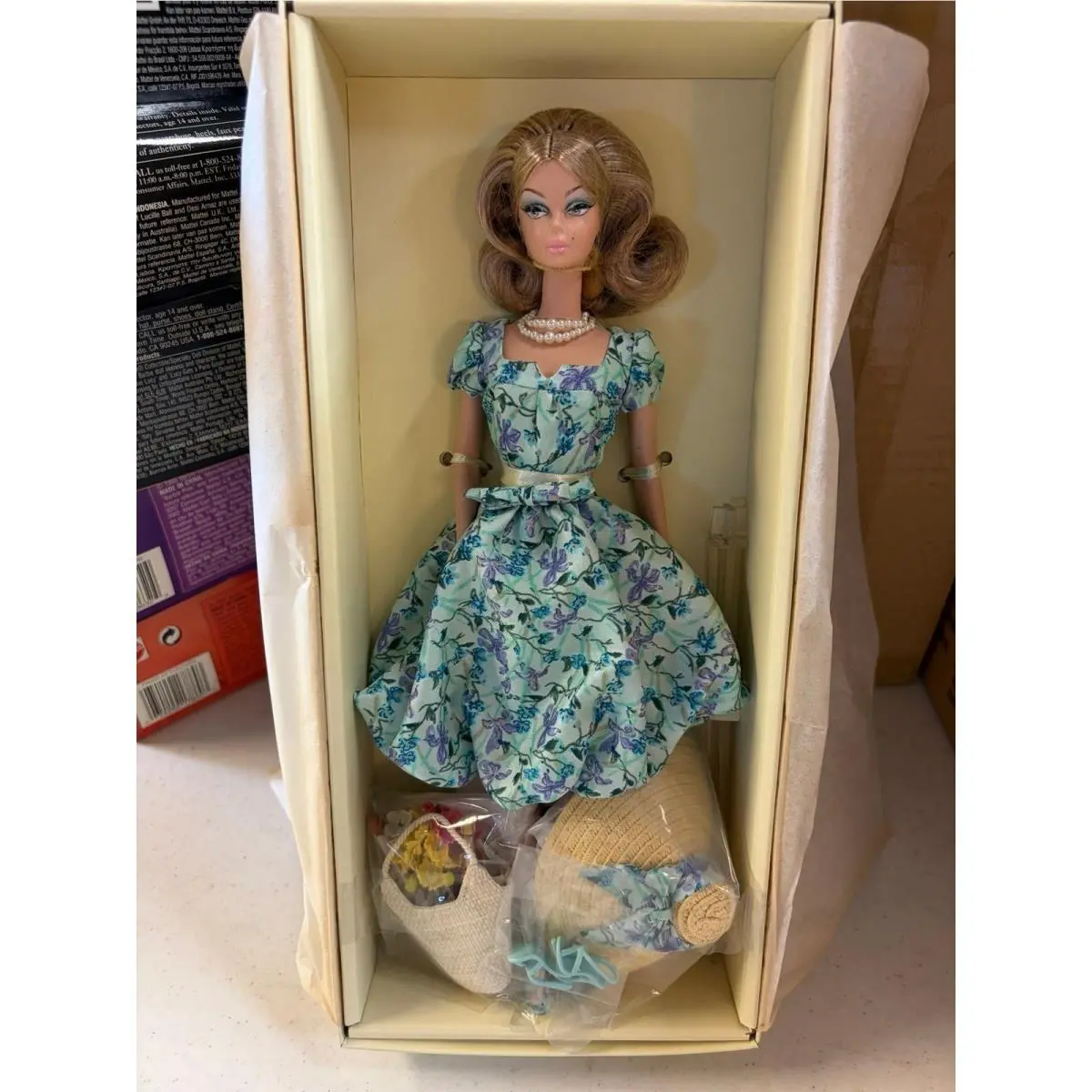 2007 Barbie Silkstone Market Day Fashion Model Gold Label Rare Nrfb Only 4 400