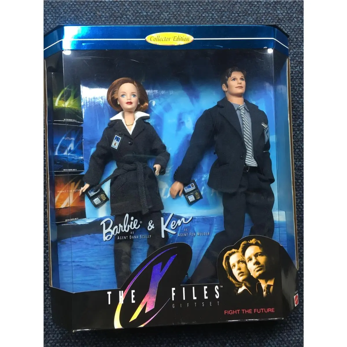 Barbie and Ken as Agents Scully and Mulder Fbi Agents Dolls 1998 Nrfb
