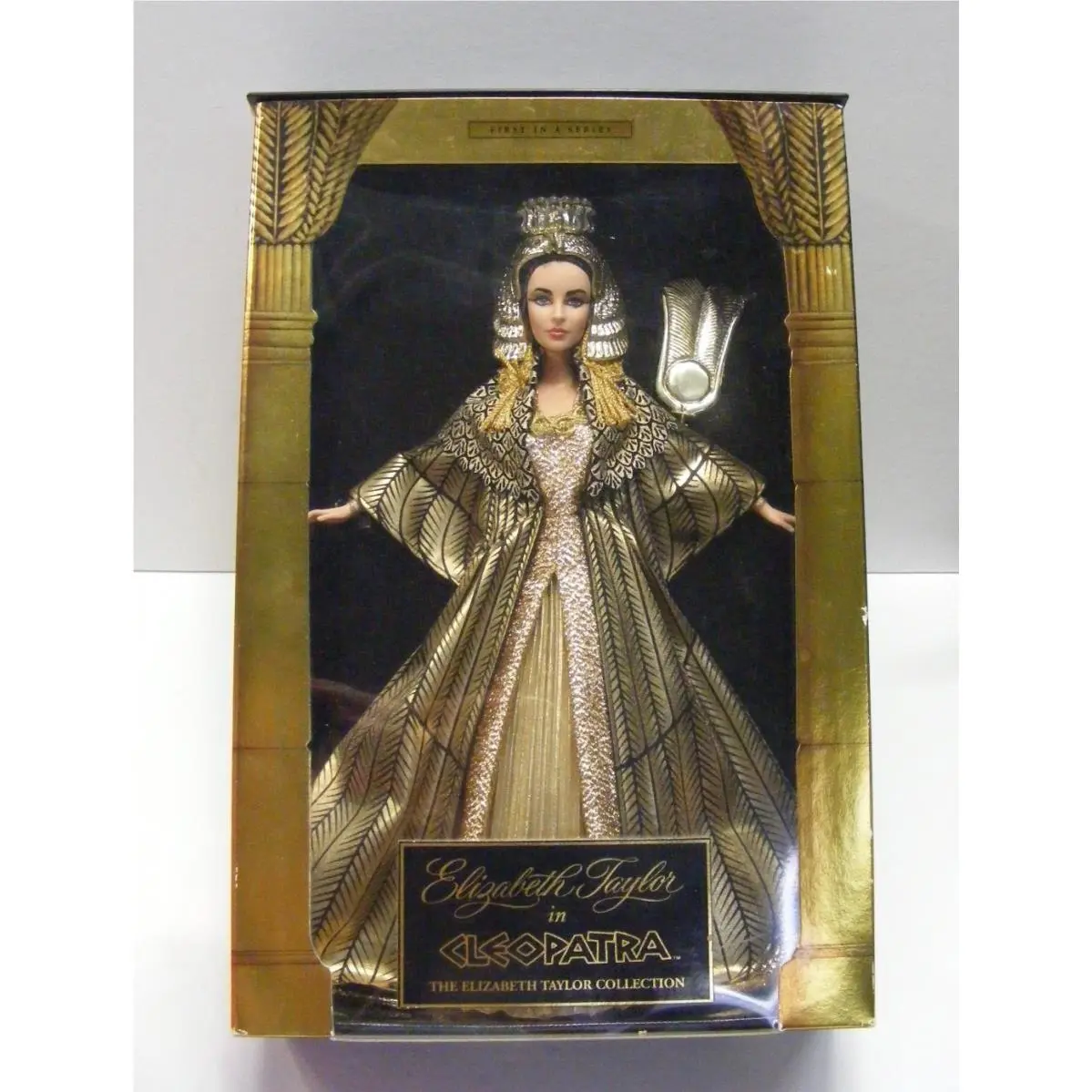 Mattel 1999 Elizabeth Taylor Barbie Collection in Cleopatra Nos B-2