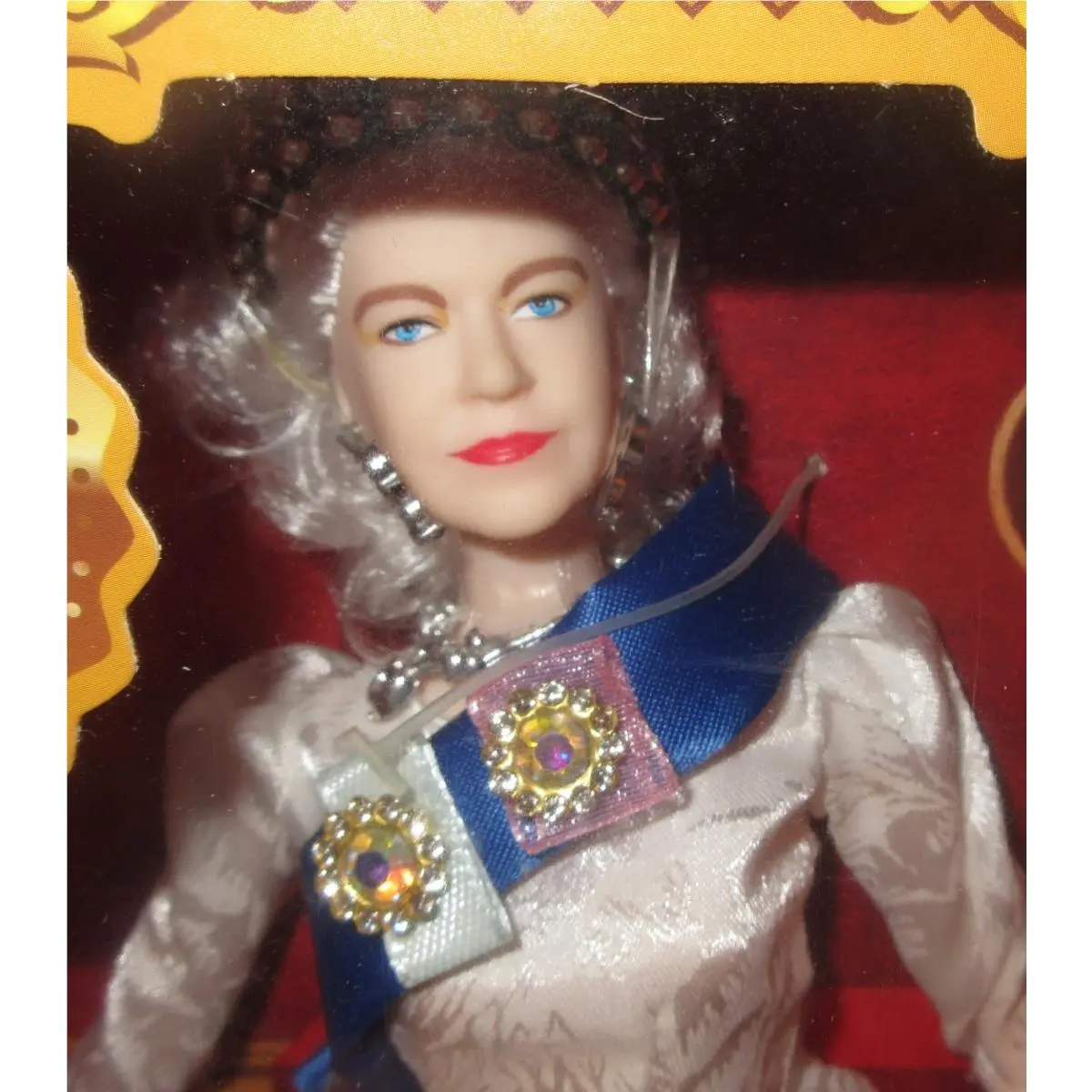 Nrfb Barbie Doll 2022 Queen Elizabet II Platinum Jubilee 70TH Anniversary
