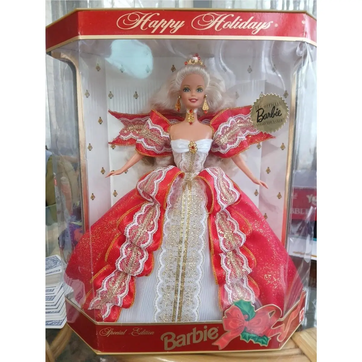 1997 Holiday Barbie Blonde Special Edition Collector`s Club