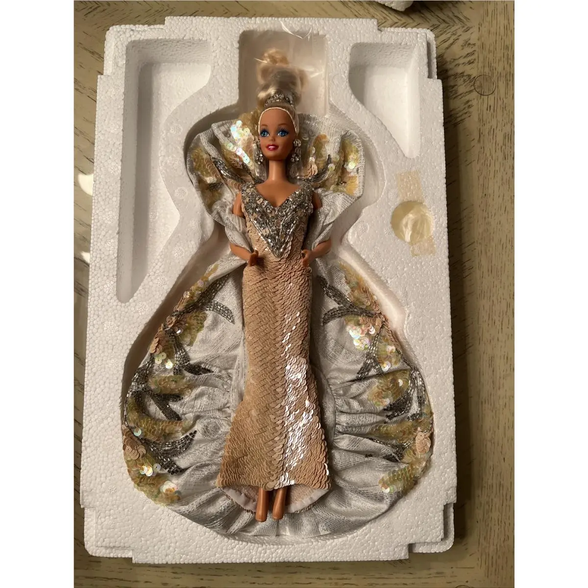 Platinum Barbie by Bob Mackie 1991 Timeless Creations 3rd in Exclusive Series