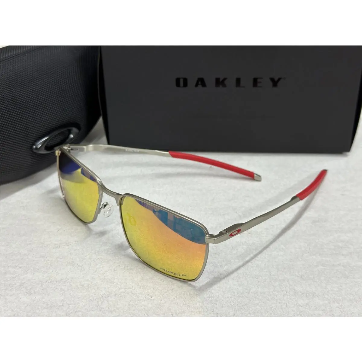 Ejector Matte Gunmetal Ducati Prizm Sunglass 4142 Red by Oakley