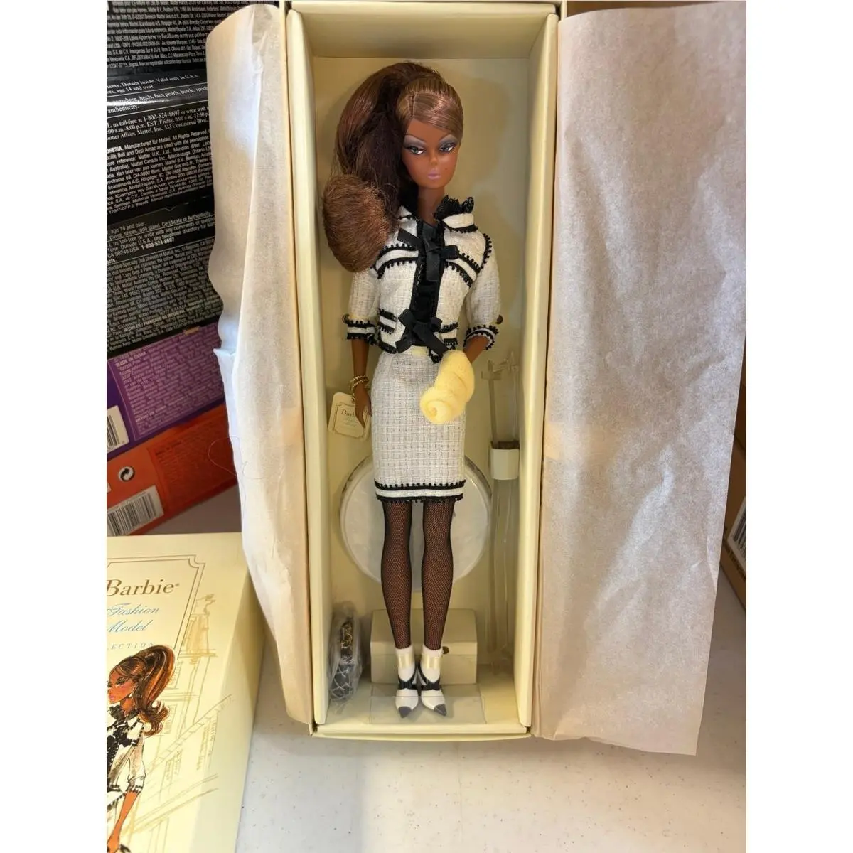 Toujours Couture Barbie Doll Fashion Model Collection Silkstone 2007 M3275