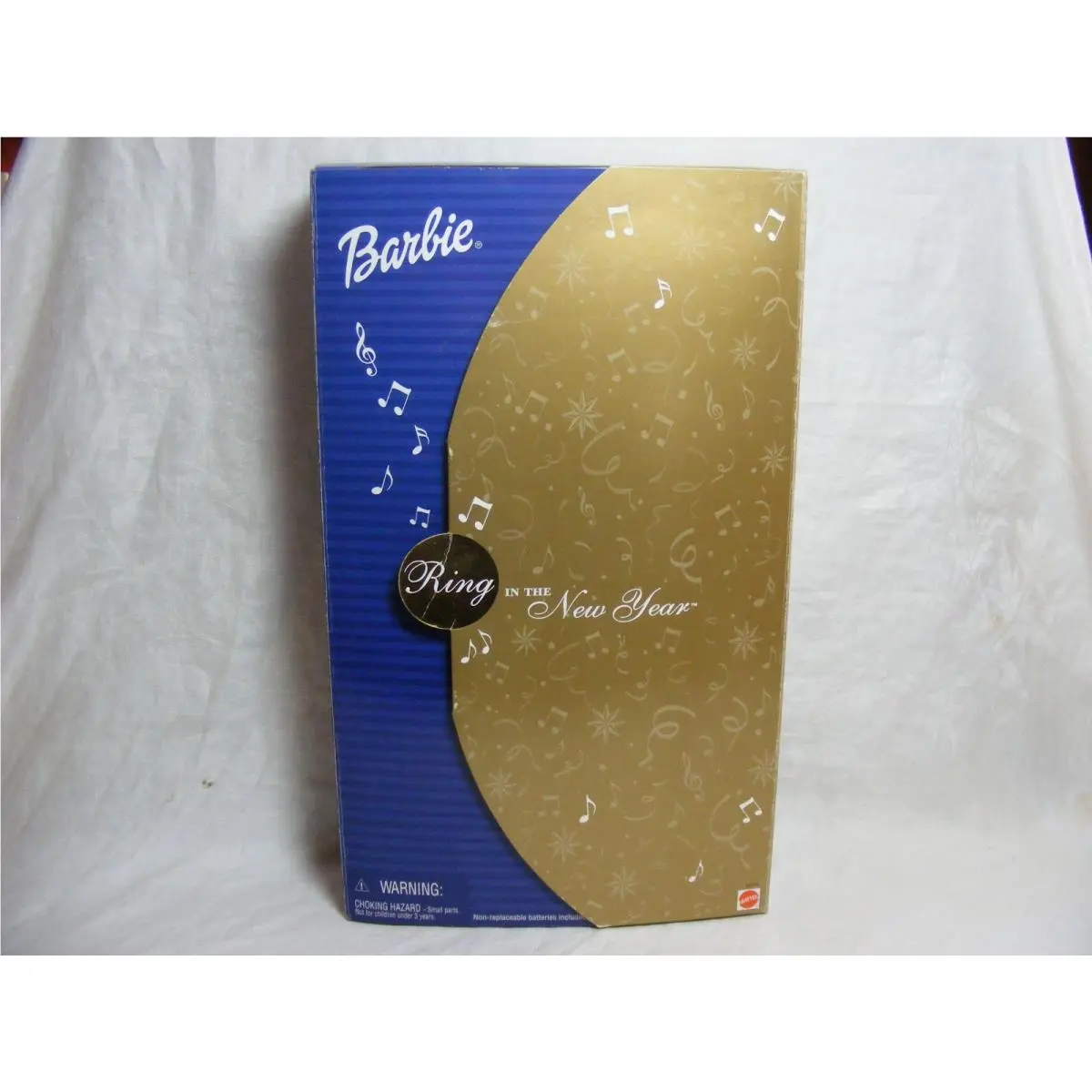 2001 Barbie Collectable Ring In The Year Mattel 52742 F-1