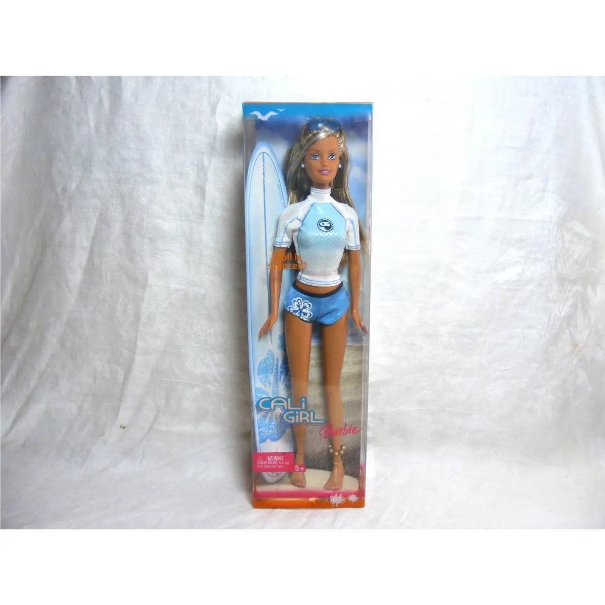 2004 Barbie Collectable Cali-girl Scented Doll Mattel G8663 F-1